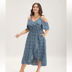 BloomChic Plus Size 3XL Floral Blue Cold Shoulder Dress us22-24